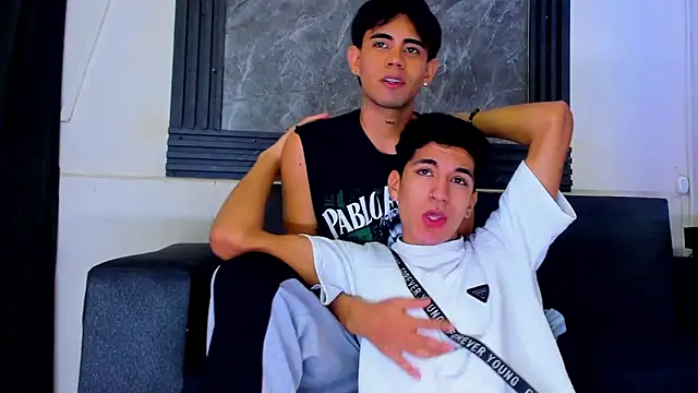 Stiben boy online show from 11/15/25, 03:32