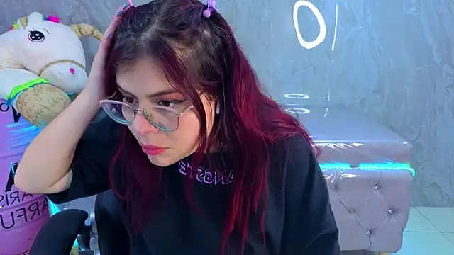 draviana a  online show from 02/06/26, 03:13