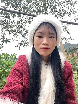 Snapshot of -mayhan11 chatting on 11/19/25, 04:01 -mayhan11 online show from 11/19/25, 04:01