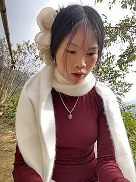 Snapshot of -mayhan11 chatting on 12/02/25, 02:12 -mayhan11 online show from 12/02/25, 02:12