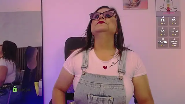 alahia mellers online show from 10/25/25, 03:06