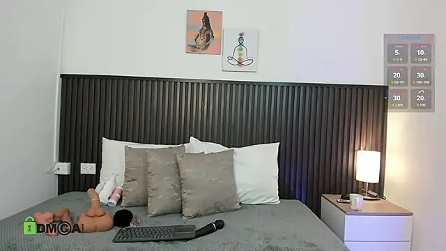 alahia mellers online show from 11/26/25, 03:17