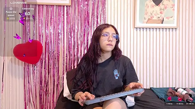 Abrilmirren online show from 02/19/26, 11:07