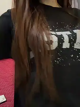 Quynhbabysexy online show from 06/25/26, 06:18