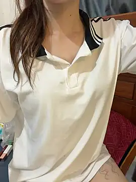 Quynhbabysexy online show from 05/16/26, 02:05