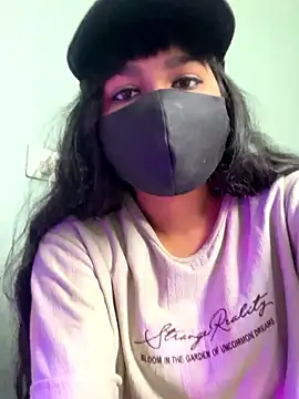 Lisa afreen online show from 10/09/25, 03:29