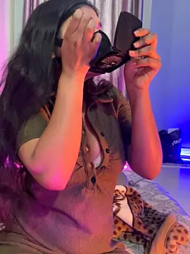 Lisa afreen online show from 12/01/25, 03:07