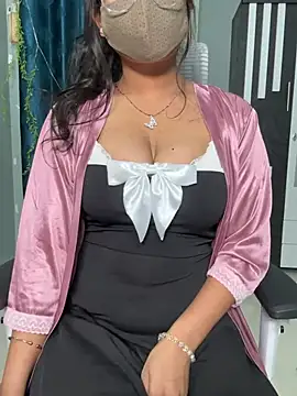 Lisa afreen online show from 05/19/26, 04:36