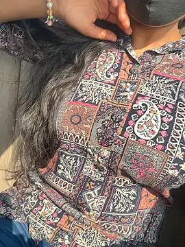 Lisa afreen online show from 02/01/26, 08:01