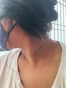 Lisa afreen online show from 04/17/26, 12:24