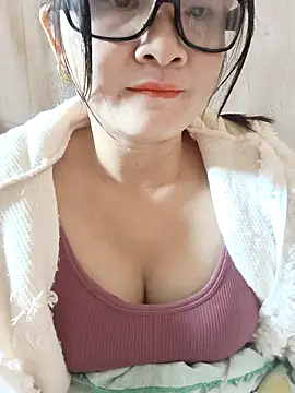 Paul-paul11 online show from 11/25/25, 02:01