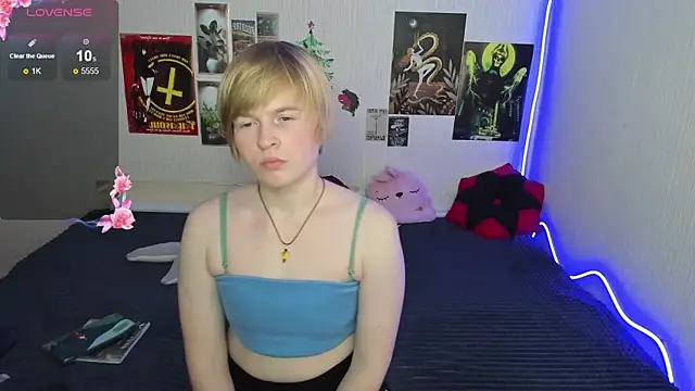 Cattie w  online show from 01/17/26, 01:20