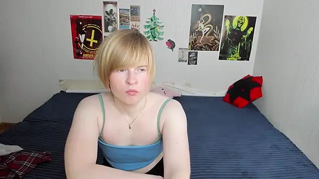 Cattie w  online show from 03/26/26, 01:15