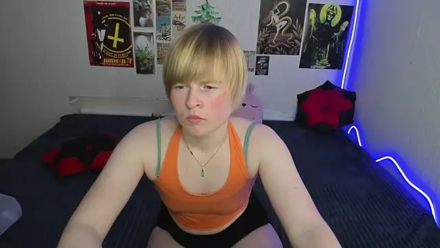 Cattie w  online show from 02/16/26, 01:15