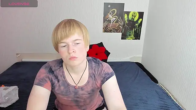 Cattie w  online show from 11/07/25, 01:10