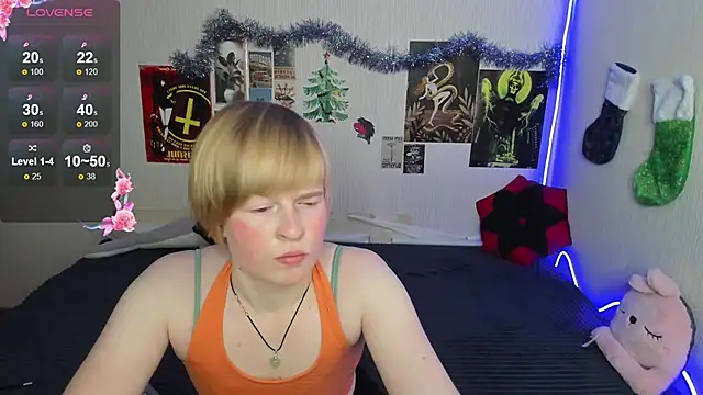 Cattie w  online show from 01/08/26, 01:11