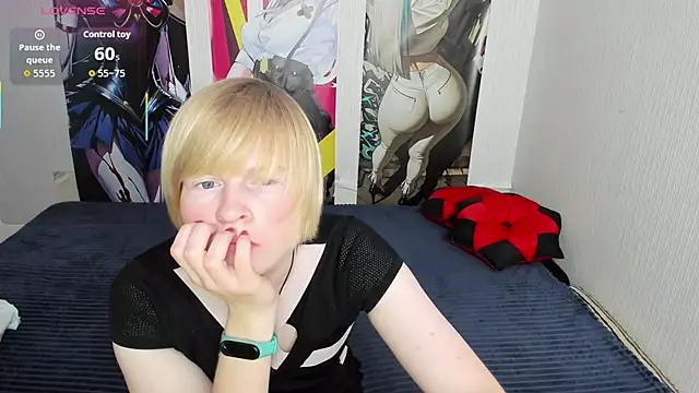 Cattie w  online show from 10/17/25, 01:20