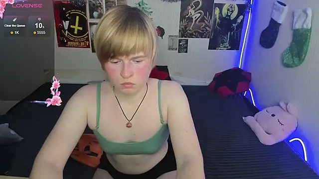 Cattie w  online show from 01/14/26, 01:20