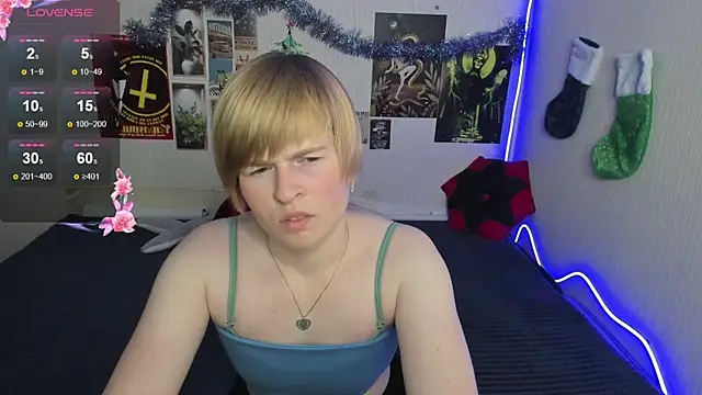 Cattie w  online show from 01/07/26, 01:10