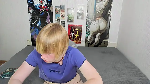 Snapshot of Cattie_w_ chatting on 07/16/26, 01:13 Cattie w online show from 07/16/26, 01:13