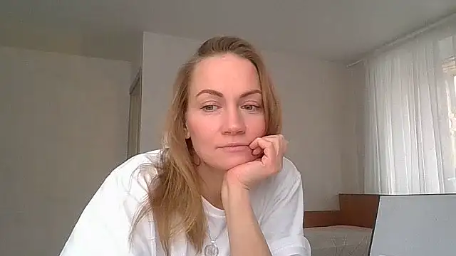 Thavione online show from 02/16/26, 10:36