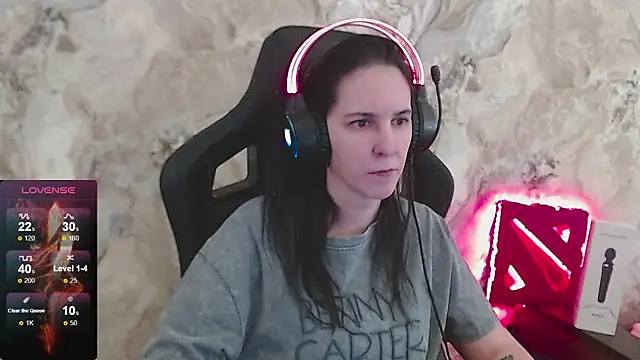 Irwi Tomboy online show from 04/14/26, 12:21