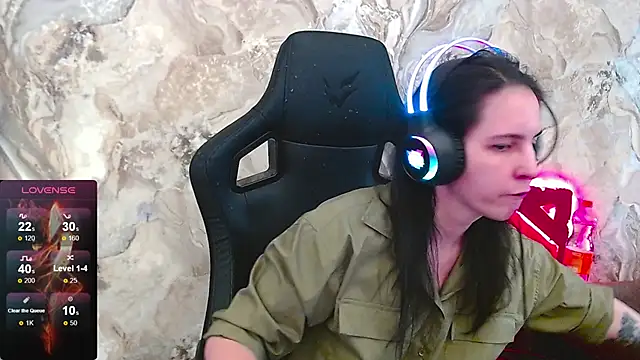 Irwi Tomboy online show from 04/02/26, 03:08