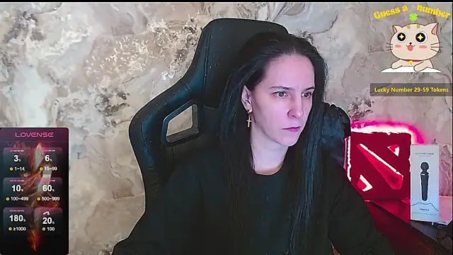 Irwi Tomboy online show from 03/09/26, 01:14