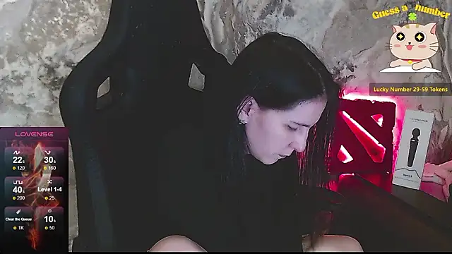 Irwi Tomboy online show from 03/12/26, 08:24