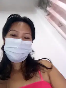 Snapshot of Chakma_Girl chatting on 10/10/25, 05:47 Chakma Girl online show from 10/10/25, 05:47
