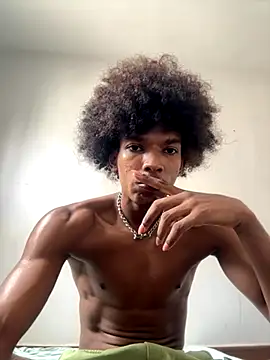 Snapshot of Jronlinejr-05 chatting on 11/04/25, 04:33 Jronlinejr-05 online show from 11/04/25, 04:33