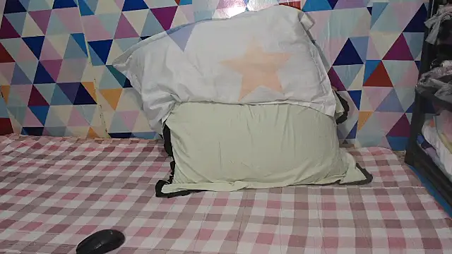 sassyerica69 online show from 11/05/25, 08:17