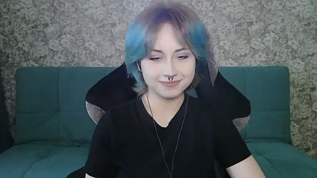 LeisaHopperstad online show from 04/14/26, 02:11