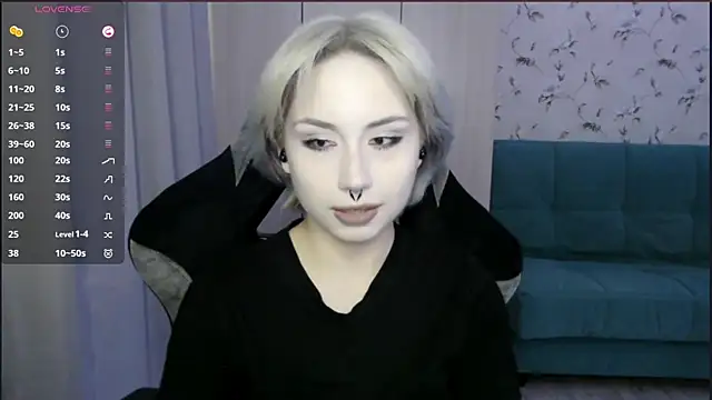 Snapshot of LeisaHopperstad chatting on 06/28/26, 03:29 LeisaHopperstad online show from 06/28/26, 03:29