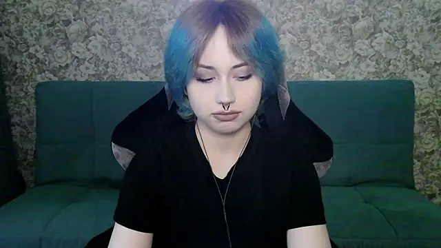 LeisaHopperstad online show from 04/12/26, 02:09