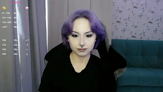 Snapshot of LeisaHopperstad chatting on 06/16/26, 12:38 LeisaHopperstad online show from 06/16/26, 12:38