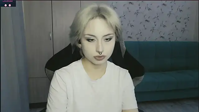 Snapshot of LeisaHopperstad chatting on 06/30/26, 03:34 LeisaHopperstad online show from 06/30/26, 03:34
