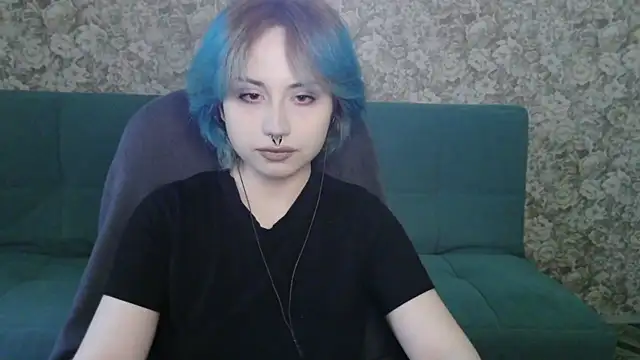 LeisaHopperstad online show from 04/03/26, 02:12