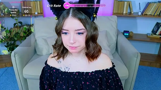  Amelia Shine  online show from 12/03/25, 02:23