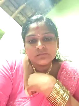 navyasree143 online show from 11/02/25, 12:21