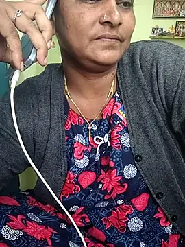 navyasree143 online show from 11/30/25, 06:03