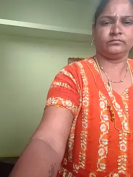 navyasree143 online show from 11/16/25, 03:33