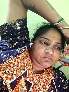 navyasree143 online show from 01/18/26, 01:31