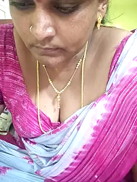 navyasree143 online show from 02/22/26, 04:52