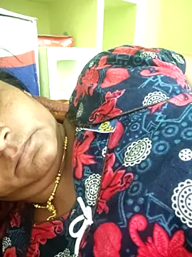 navyasree143 online show from 03/04/26, 09:11