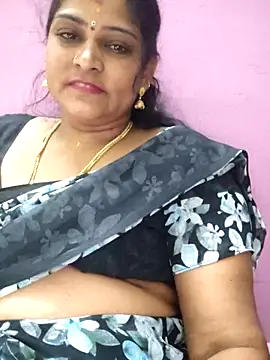 navyasree143 online show from 10/31/25, 01:35