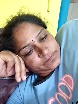 navyasree143 online show from 11/12/25, 02:10