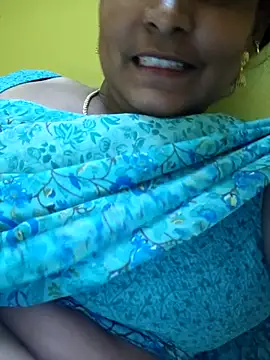 navyasree143 online show from 10/05/25, 02:41