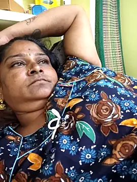 navyasree143 online show from 04/03/26, 05:52