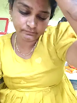 navyasree143 online show from 02/09/26, 08:07